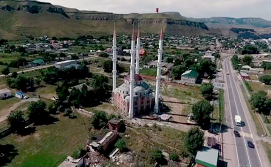 Новая мечеть в ауле Кумыш, КЧР